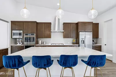 9708 S 7th Place, Phoenix, AZ 85042 - Photo 4