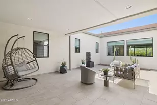 9708 S 7th Pl, Phoenix, AZ 85042 - Photo 2