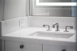 6587 N Palmeraie Blvd, Paradise Valley, AZ 85253 - Photo 18