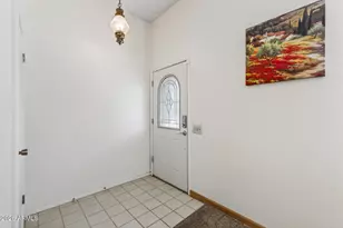 11034 W Crestbrook Dr, Sun City, AZ 85351 - Photo 4