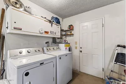 11034 W Crestbrook Drive, Sun City, AZ 85351 - Photo 26