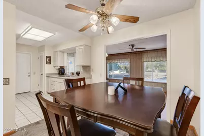 11034 W Crestbrook Drive, Sun City, AZ 85351 - Photo 12