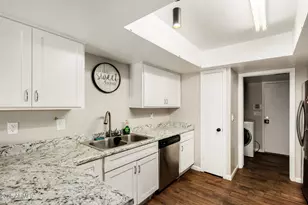 11226 N 81st Ave, Peoria, AZ 85345 - Photo 16