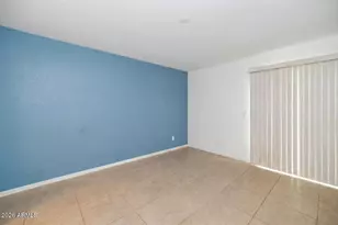 860 N McQueen Rd, Chandler, AZ 85225 - Photo 10