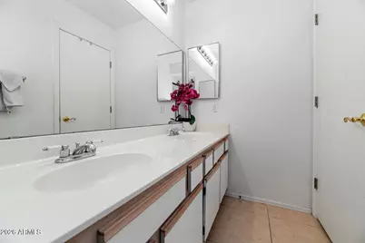 860 N McQueen Road #1121, Chandler, AZ 85225 - Photo 12