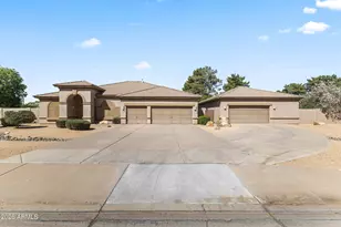 584 S Granite St, Gilbert, AZ 85296 - Photo 2