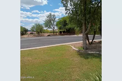 26231 N 45th Drive, Phoenix, AZ 85083 - Photo 8
