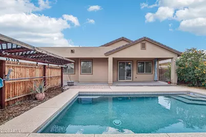11294 W Vernon Avenue, Avondale, AZ 85392 - Photo 2