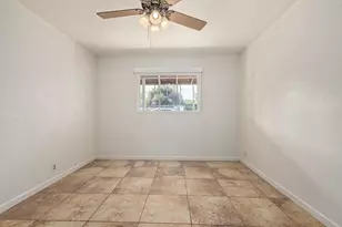 524 W Fairway Dr, Mesa, AZ 85201 - Photo 8