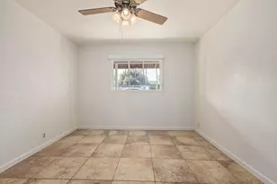 524 W Fairway Dr, Mesa, AZ 85201 - Photo 10