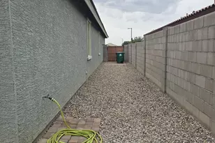 15092 W Portland St, Goodyear, AZ 85338 - Photo 20