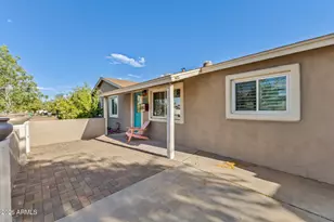 3629 E Winchcomb Dr, Phoenix, AZ 85032 - Photo 4