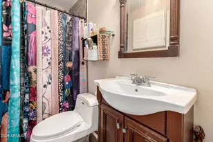 3629 E Winchcomb Dr, Phoenix, AZ 85032 - Photo 16