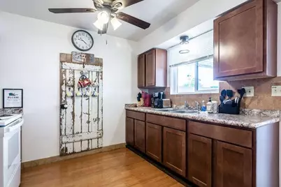 10545 W Coggins Drive, Sun City, AZ 85351 - Photo 12