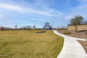 642 W Red Hawk Ct, Casa Grande, AZ 85122 - Photo 6