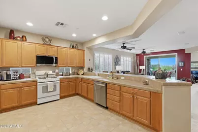 40810 N Noble Hawk Way, Anthem, AZ 85086 - Photo 4