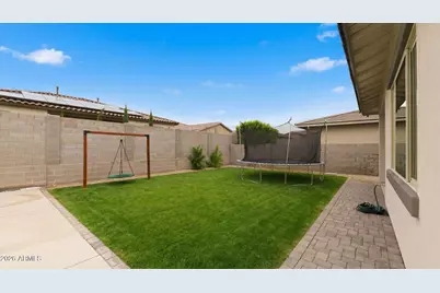 13208 N 174th Drive, Surprise, AZ 85388 - Photo 32
