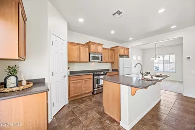 11153 E Sonrisa Avenue, Mesa, AZ 85212 - Photo 8