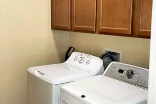 1911 W Half Moon Cir, San Tan Valley, AZ 85144 - Photo 14