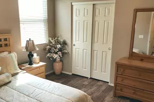 1911 W Half Moon Cir, San Tan Valley, AZ 85144 - Photo 8