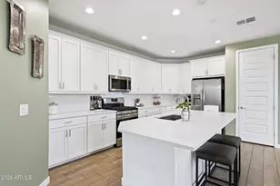 2208 E Palmdale Ln, Gilbert, AZ 85298 - Photo 10