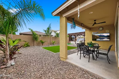 2208 E Palmdale Lane, Gilbert, AZ 85298 - Photo 32