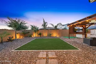 2208 E Palmdale Ln, Gilbert, AZ 85298 - Photo 2