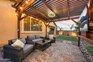 2208 E Palmdale Ln, Gilbert, AZ 85298 - Photo 24