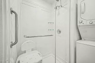 10401 N Cave Creek Rd, Phoenix, AZ 85020 - Photo 16