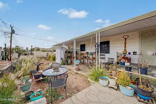 10401 N Cave Creek Rd, Phoenix, AZ 85020 - Photo 20