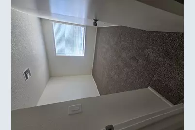 2526 N 45th Avenue, Phoenix, AZ 85035 - Photo 12