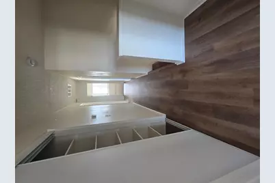 2526 N 45th Avenue, Phoenix, AZ 85035 - Photo 10