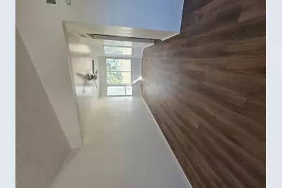 2526 N 45th Avenue, Phoenix, AZ 85035 - Photo 4