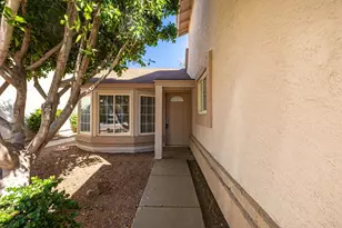 1704 S 39th St, Mesa, AZ 85206 - Photo 2