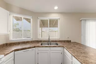 1704 S 39th St, Mesa, AZ 85206 - Photo 8