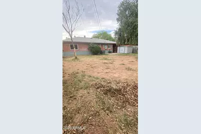 2831 N 33rd Place, Phoenix, AZ 85008 - Photo 4