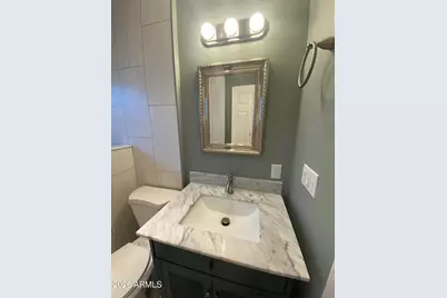 2831 N 33rd Place, Phoenix, AZ 85008 - Photo 10