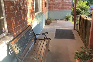 2831 N 33rd Pl, Phoenix, AZ 85008 - Photo 1