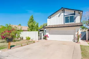 958 E Lobster Trap Ln, Tempe, AZ 85283 - Photo 2