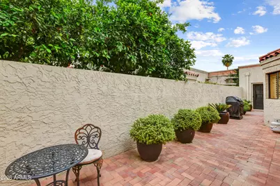 8525 N 84th Street, Scottsdale, AZ 85258 - Photo 30