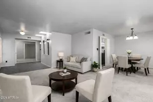 8231 N 21st Dr, Phoenix, AZ 85021 - Photo 8