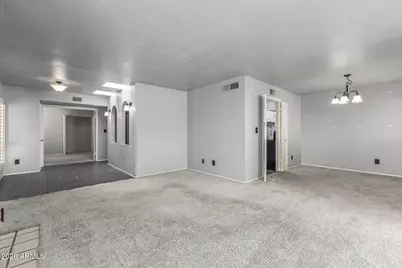 8231 N 21st Drive #E208, Phoenix, AZ 85021 - Photo 6