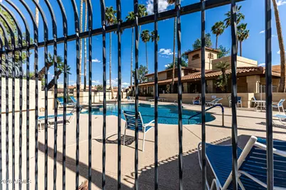 8231 N 21st Drive #E208, Phoenix, AZ 85021 - Photo 32