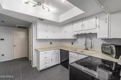 8231 N 21st Drive #E208, Phoenix, AZ 85021 - Photo 12