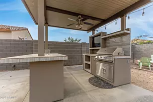 17774 W Via De Luna Dr, Surprise, AZ 85387 - Photo 22