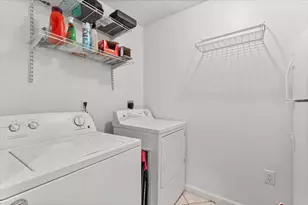 535 W 19th St, Tempe, AZ 85281 - Photo 14