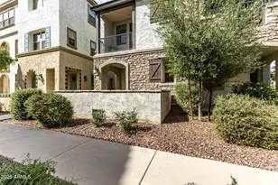 1747 E Chelsea Ln, Gilbert, AZ 85295 - Photo 2