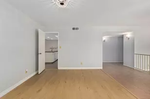 11451 S Mohave St, Phoenix, AZ 85044 - Photo 4