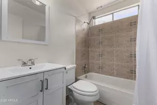 4537 N 79th Ave, Phoenix, AZ 85033 - Photo 24