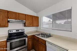 4537 N 79th Ave, Phoenix, AZ 85033 - Photo 14